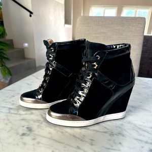 Jimmy Choo Panama black patent and suede leather wedge sneakers. Sz 38